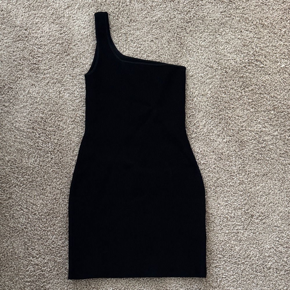 Aritizia Babaton One-Shoulder Black Ribbed Bodycon Dress
